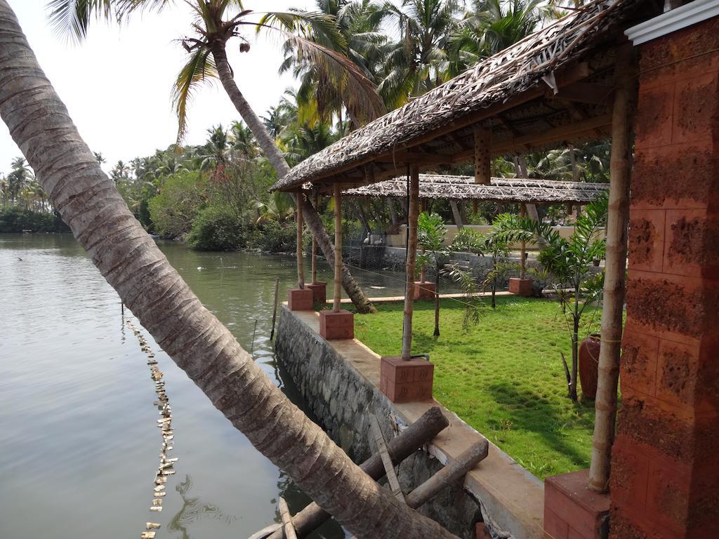 Kodungallūr Ambadis Villas المظهر الخارجي الصورة