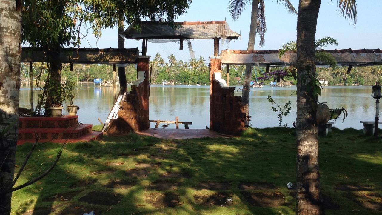 Kodungallūr Ambadis Villas المظهر الخارجي الصورة