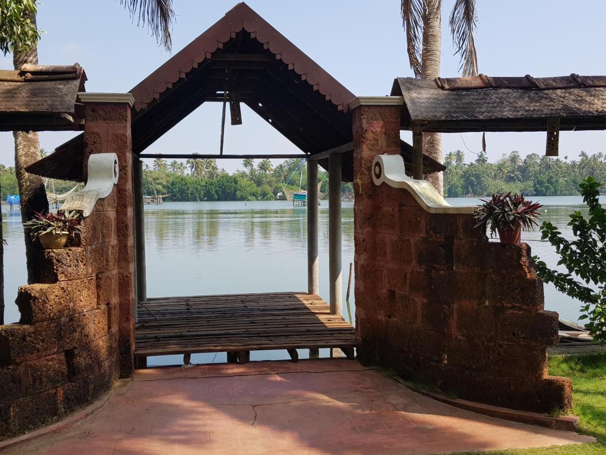 Kodungallūr Ambadis Villas المظهر الخارجي الصورة